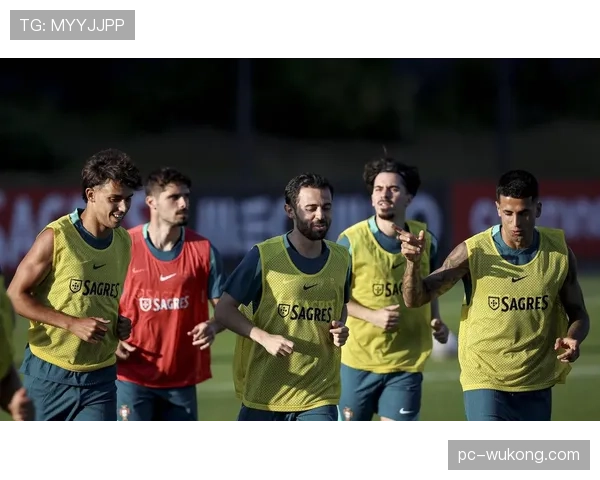 点球速报：VAR介入判罚点球，奥格斯堡前锋一蹴而就